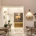 Pensión Residenze Piazza Dante 3*