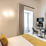Residenze Piazza Dante Pensión Nápoles