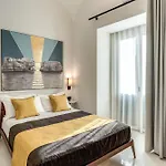 Pensión Residenze Piazza Dante 3*